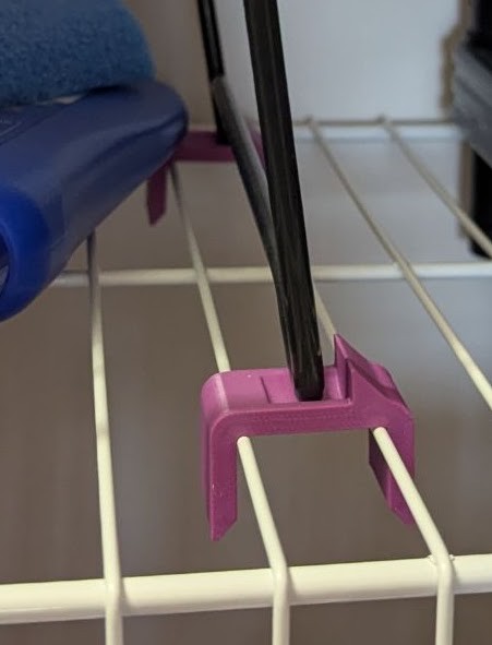 Wire-shelving adapter